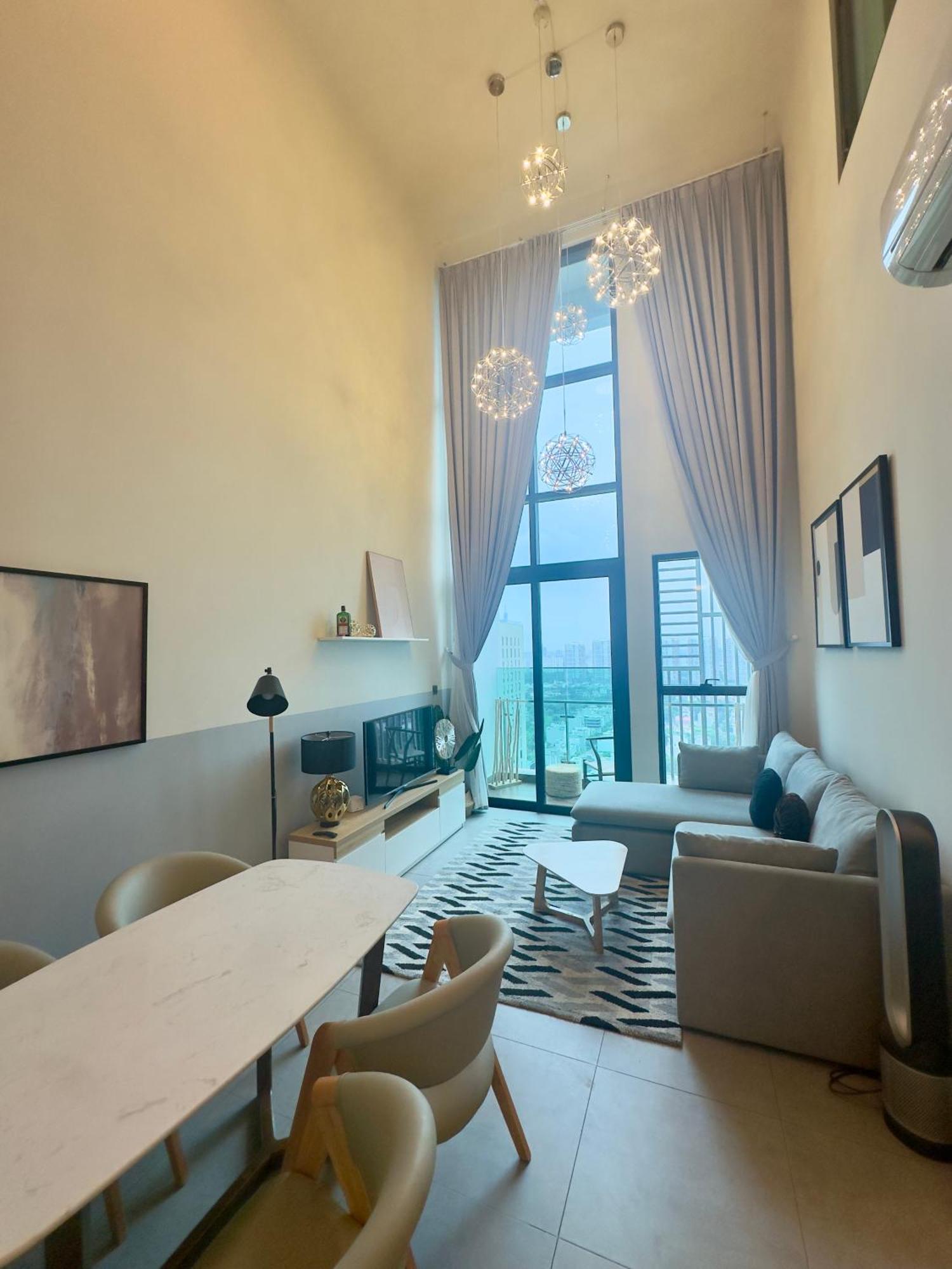 Feliz Luxurry Duplex Apartment Saigon Ho-Chi-Minh-Stadt Exterior foto